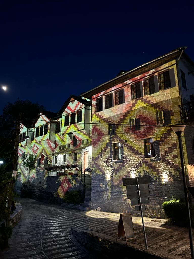Bed And Breakfast Kotoni Gjirokastër Екстериор снимка