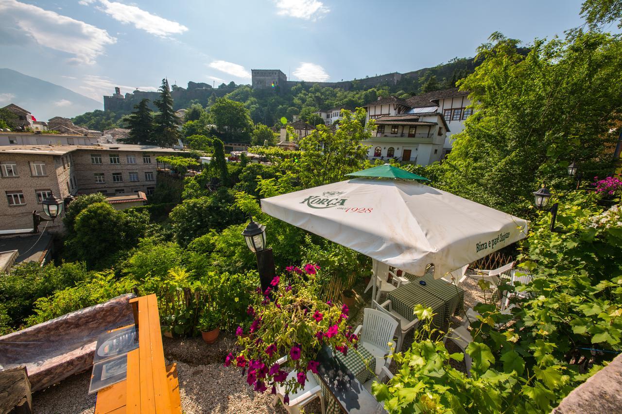 Bed And Breakfast Kotoni Gjirokastër Екстериор снимка